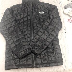 The North face puffer Jacket Youth/junior Large 14/16